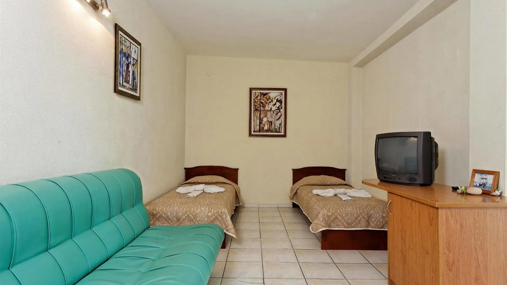 Park Hotel Briz Golden Sands 3*,